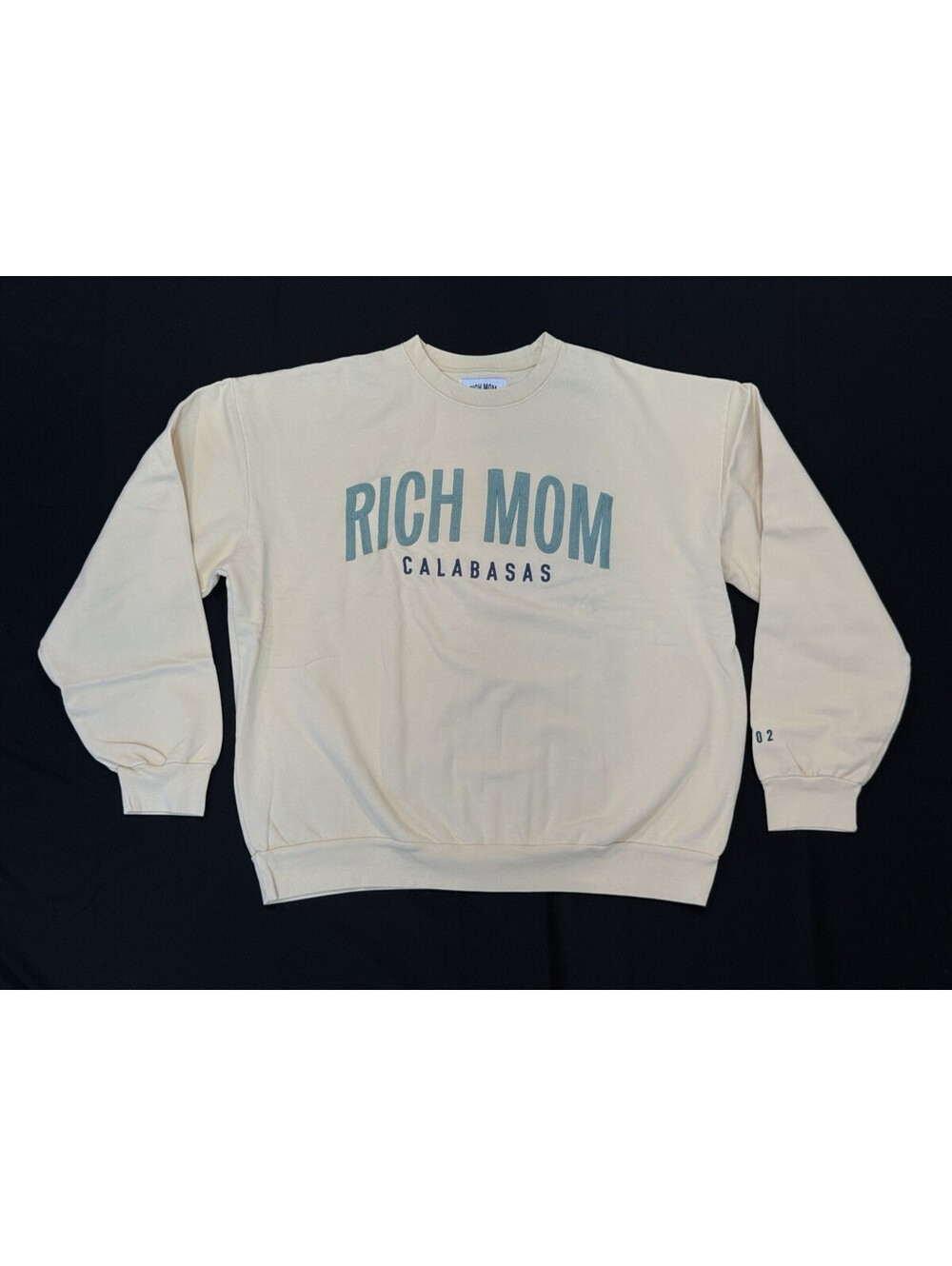 New Women’s Rich Mom Calabasas Graphic Sweatshirt Size XXL